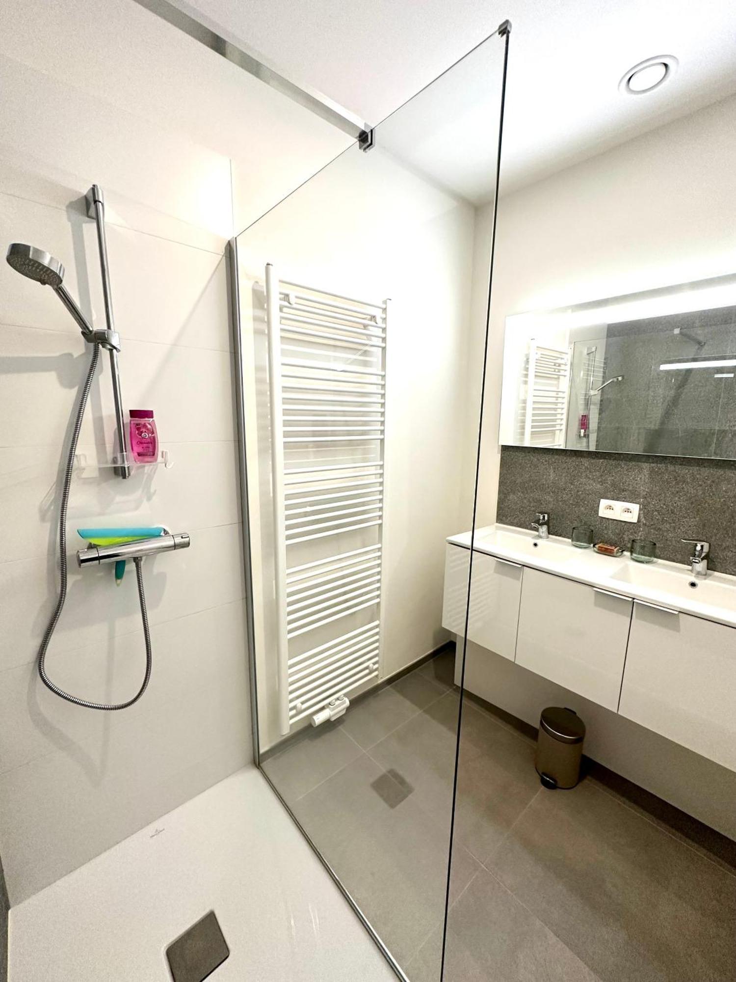 European Comission Beautiful Studio Apartment Bruxelles Exterior foto